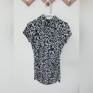 3/$30 | New York & Company | Women’s Black and White Stretch Turtleneck Top